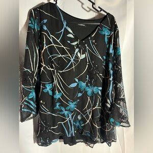 Roz & Ali top - 2X, but size tag is missing